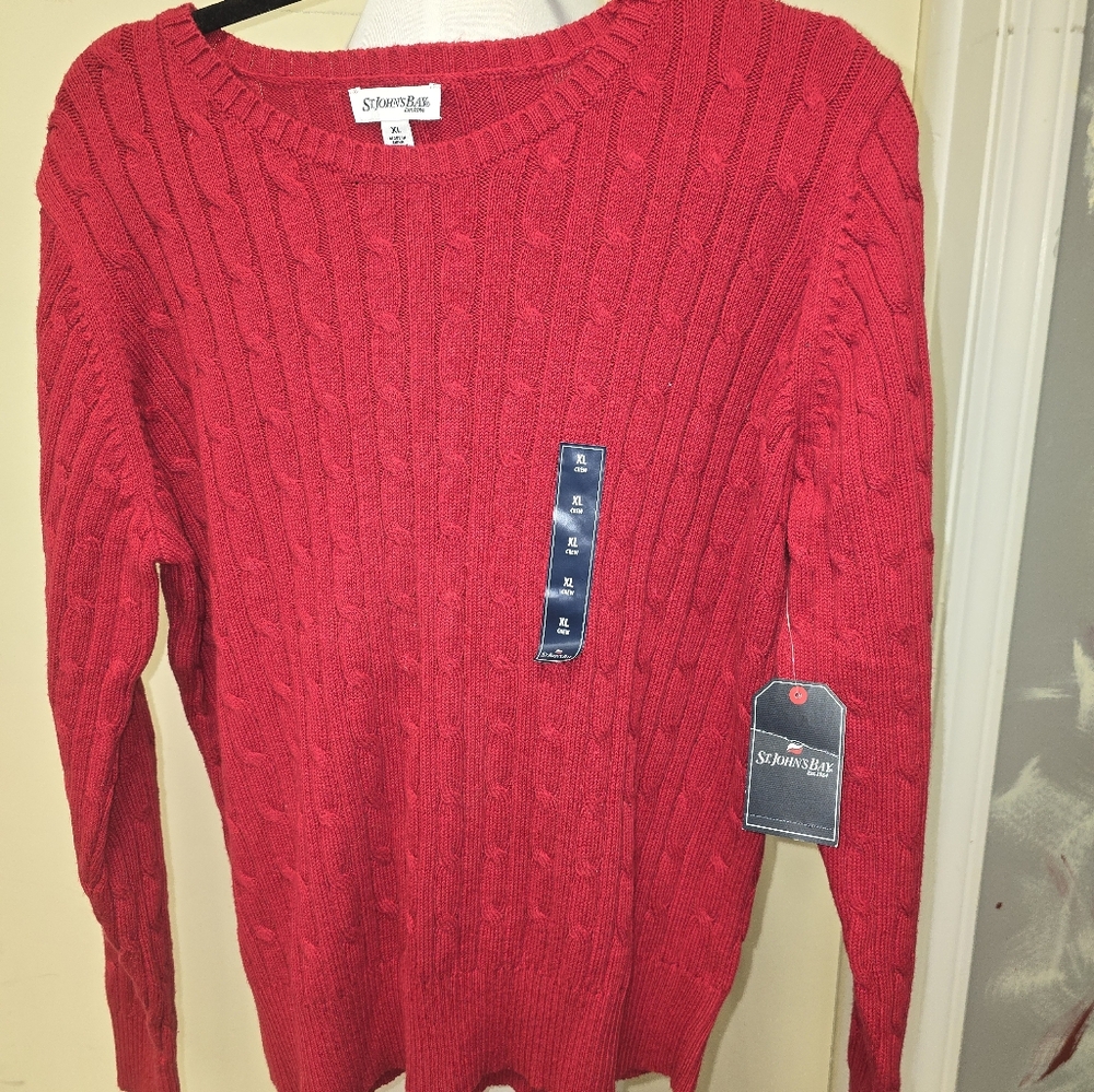 NEW St Johns Bay, Size XL, Rumba Red